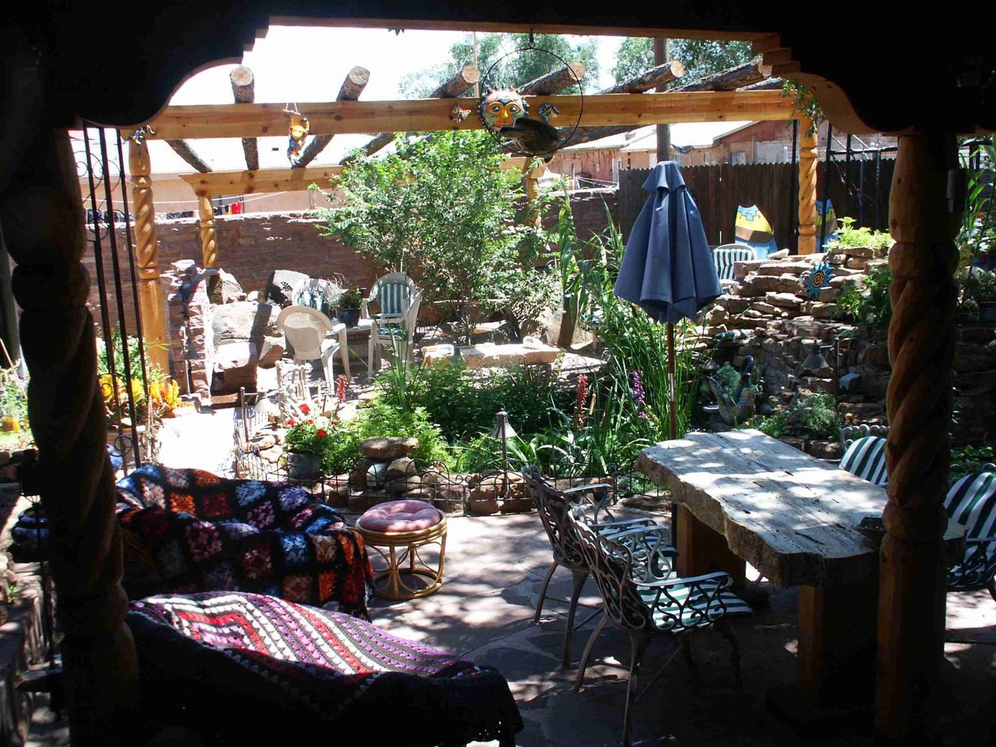 Inn At Halona Zuni Exterior photo